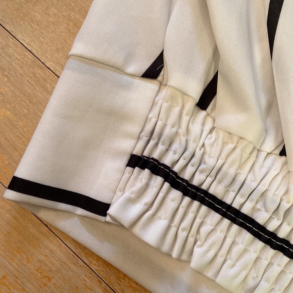 Striped Faux Wrap Cropped Blouse - Picture 6 of 6